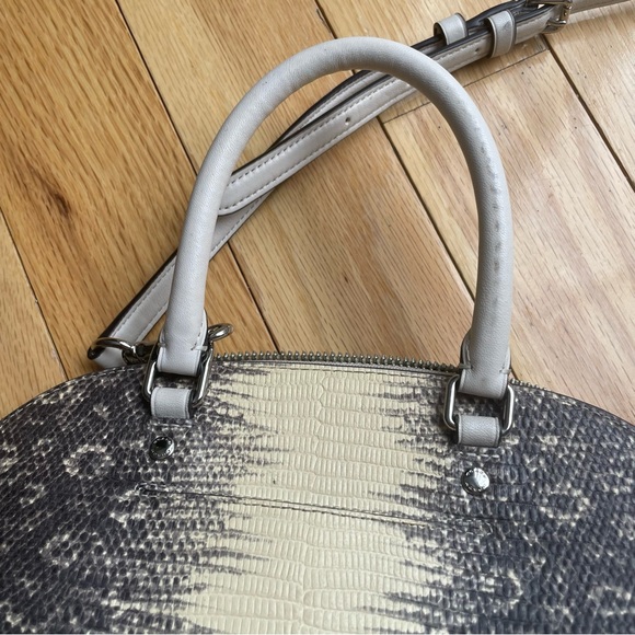 Coach purse - Picture 7 of 9